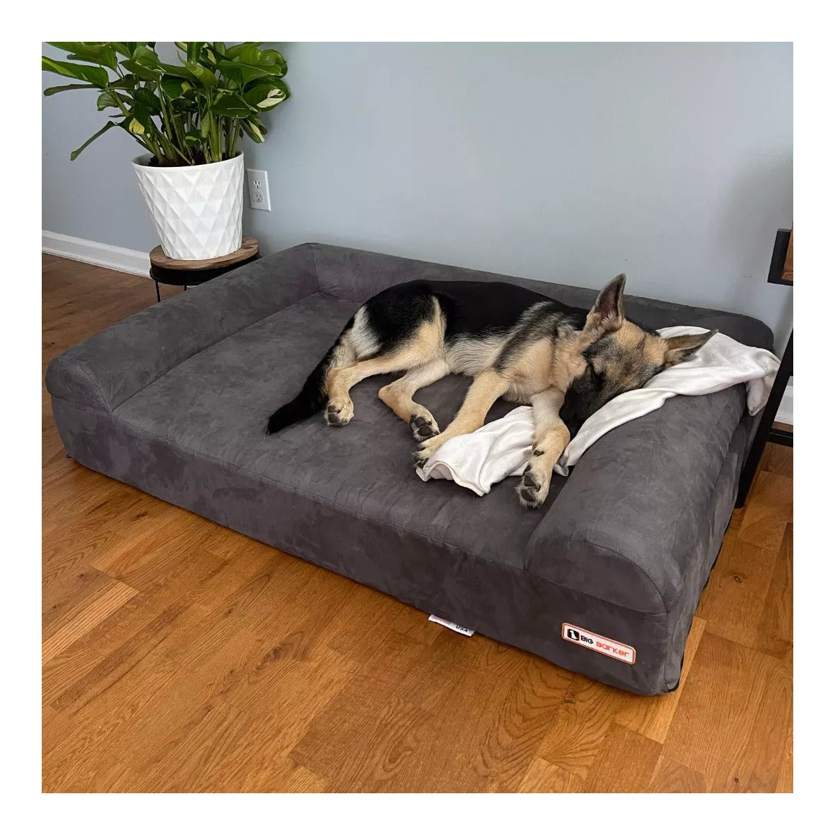 Big Barker 7" Orthopedic Dog Bed - Sofa Edition